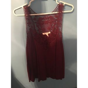 Laced maroon tank top